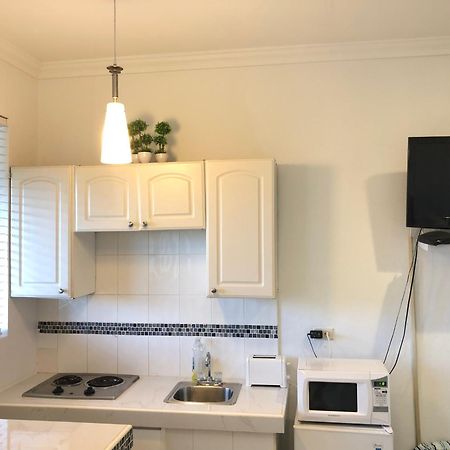 拿骚The Oasis Retreat公寓 外观 照片