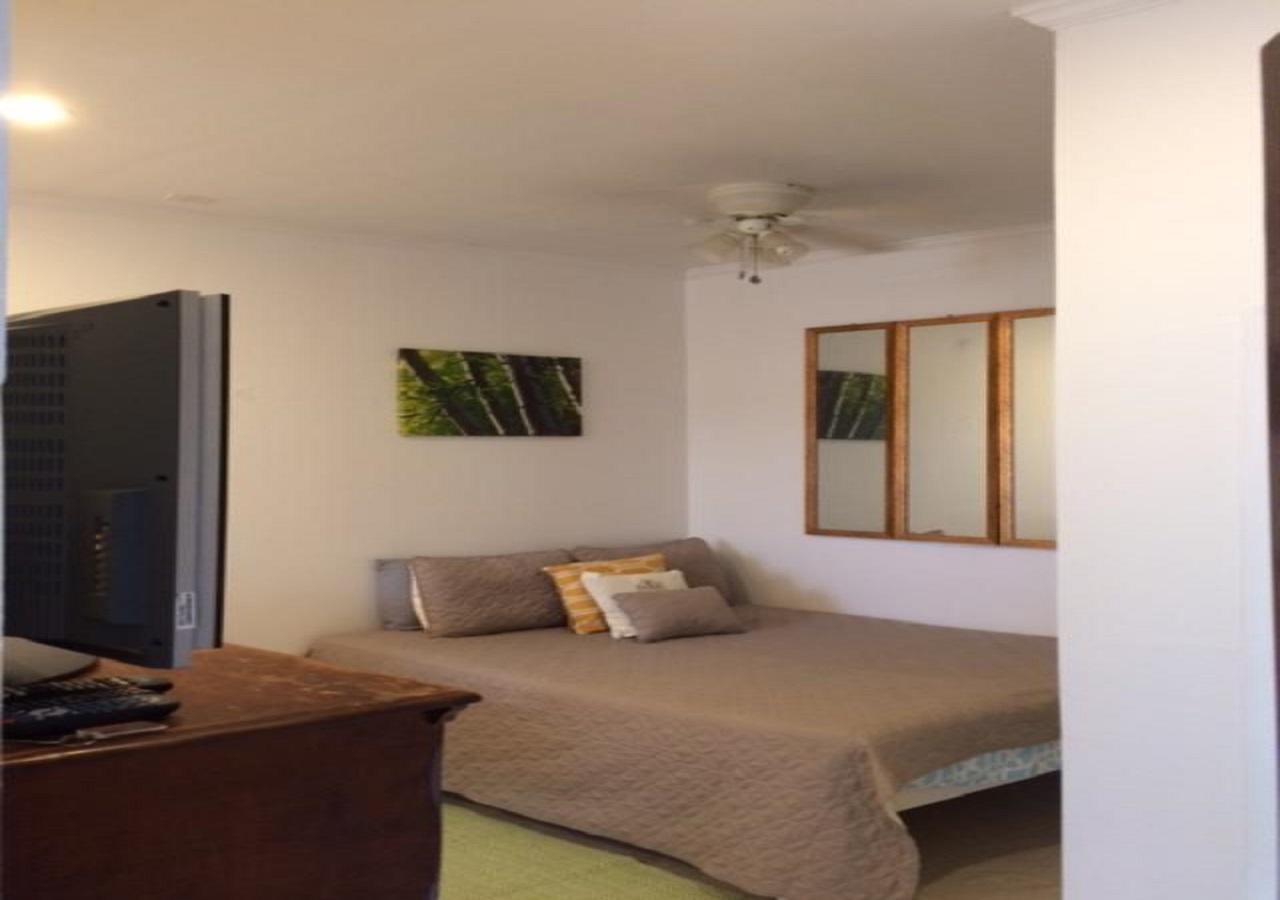 拿骚The Oasis Retreat公寓 外观 照片