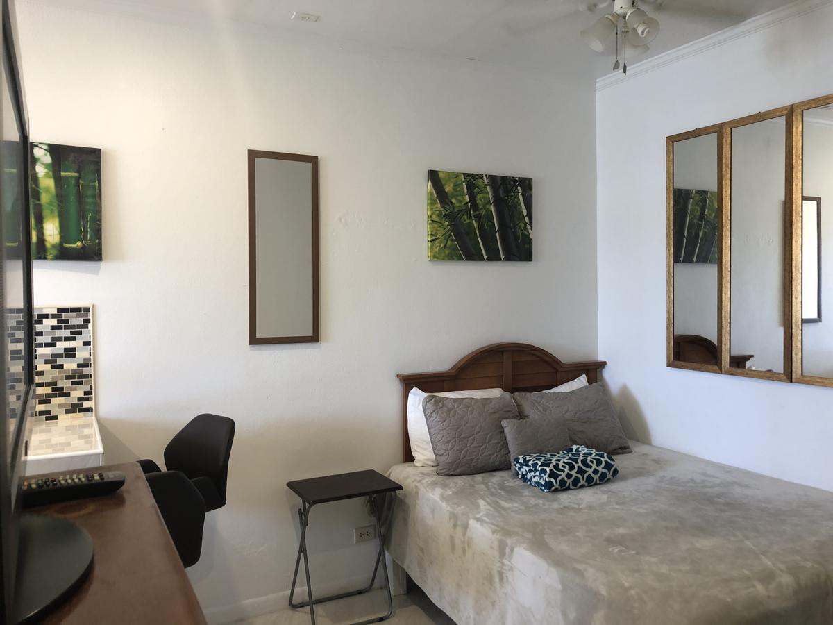 拿骚The Oasis Retreat公寓 外观 照片